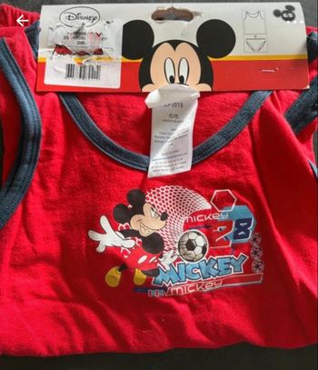 Ensemble Mickey garçon 6 ans neuf