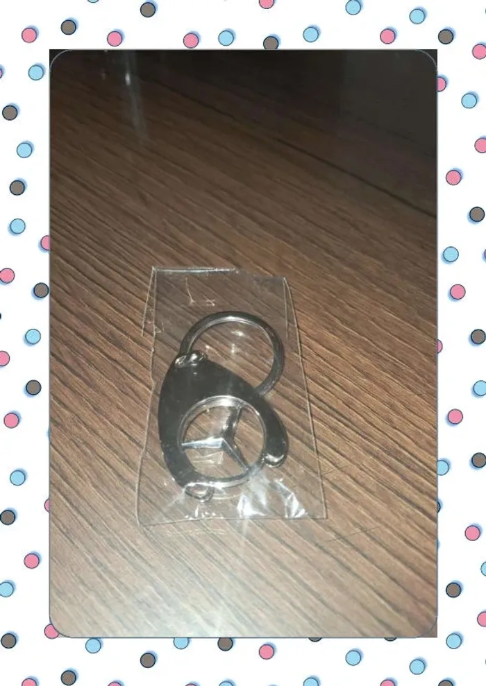 Porte clé mercedes - photo numéro 3