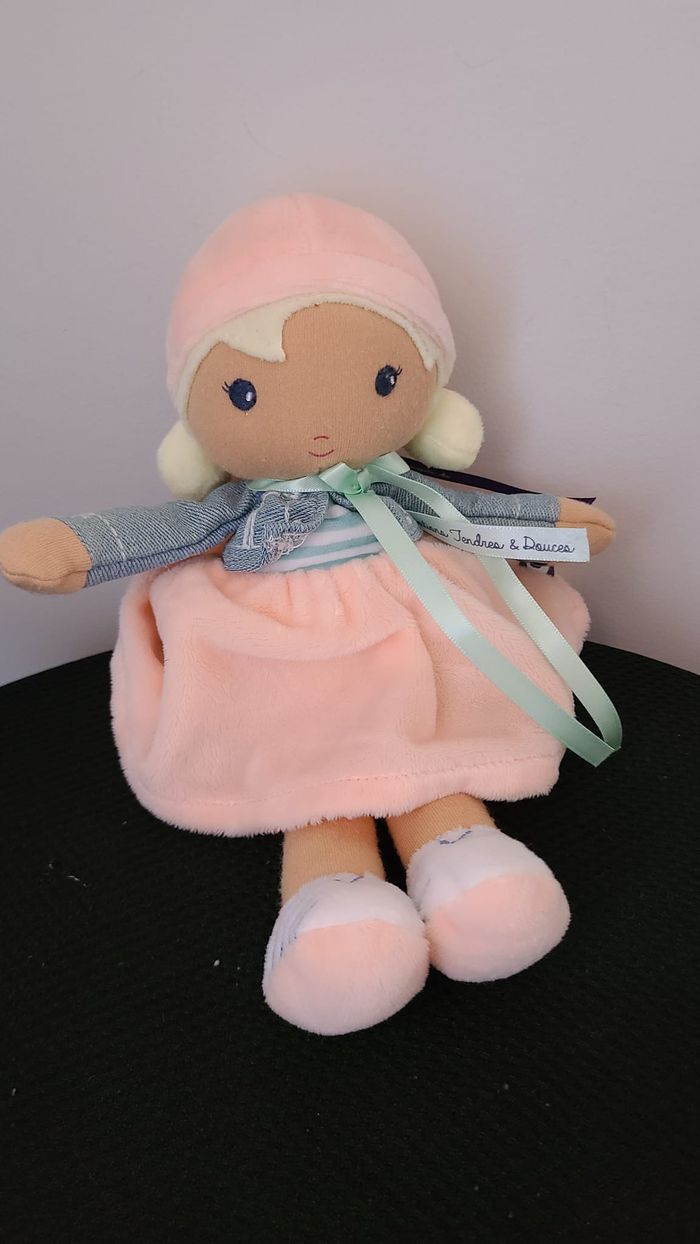 doudou poupée