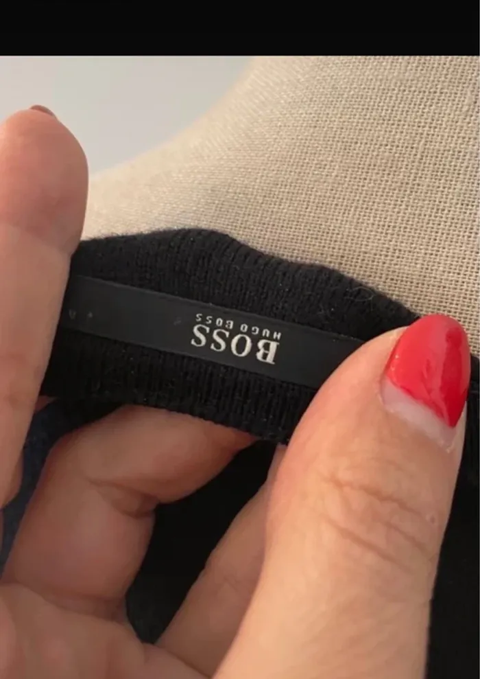 Hugo boss robe rayures , pull femme, taille 40 - photo numéro 3