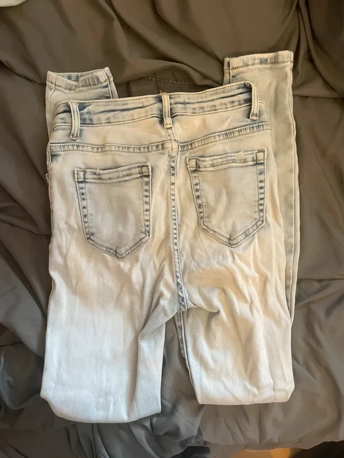 Pantalon trouée skinny - photo numéro 2