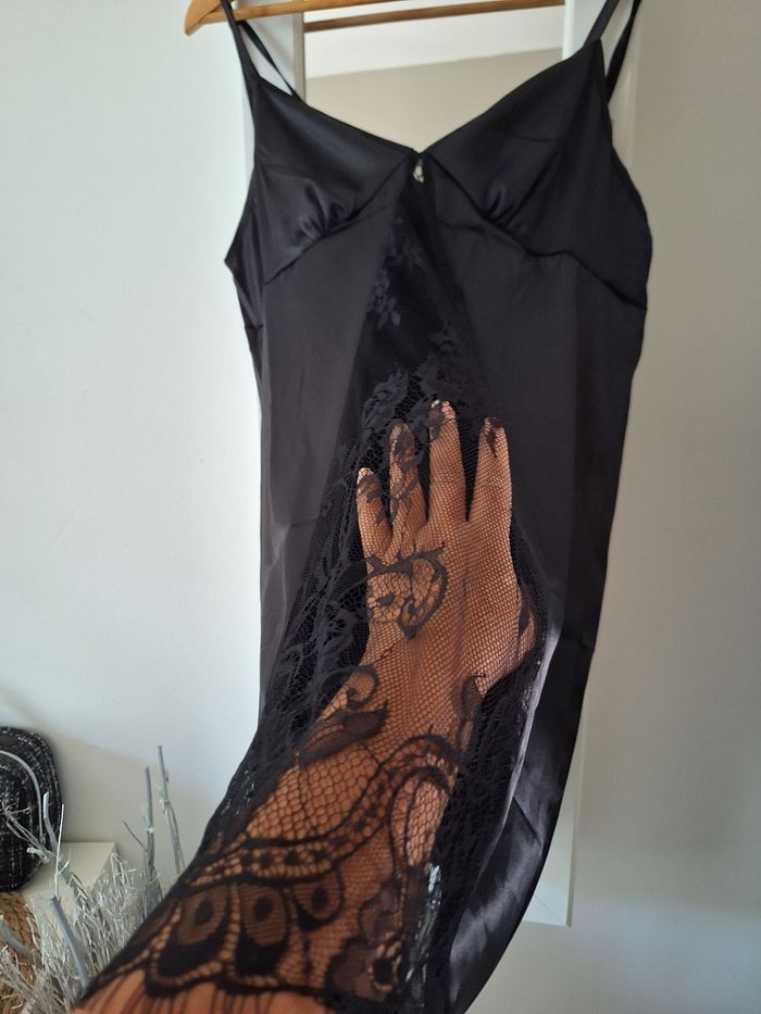 Nuisette noir. - photo numéro 2