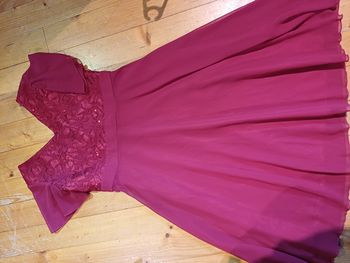 Très belle robe de cérémonie