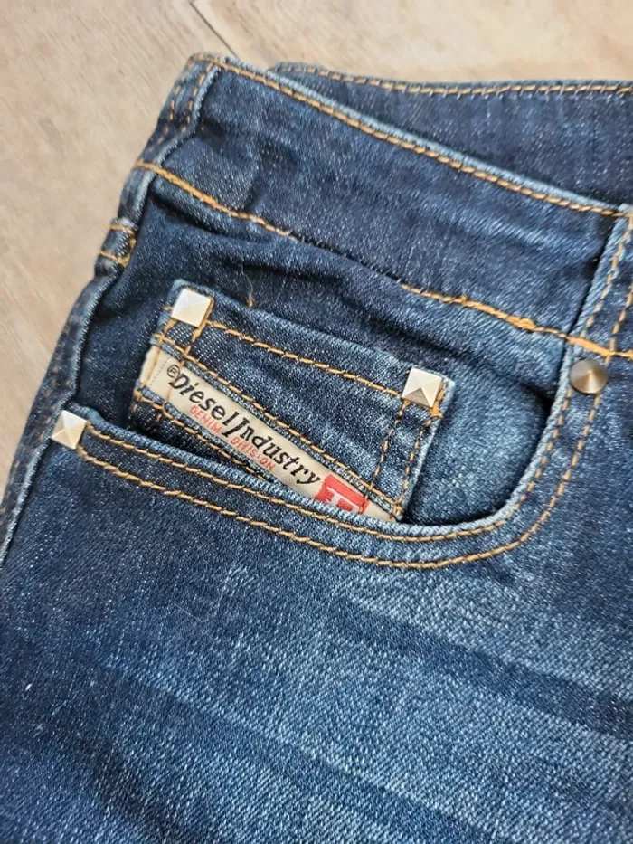 Jeans fille Diesel Industry 9 ans - photo numéro 3