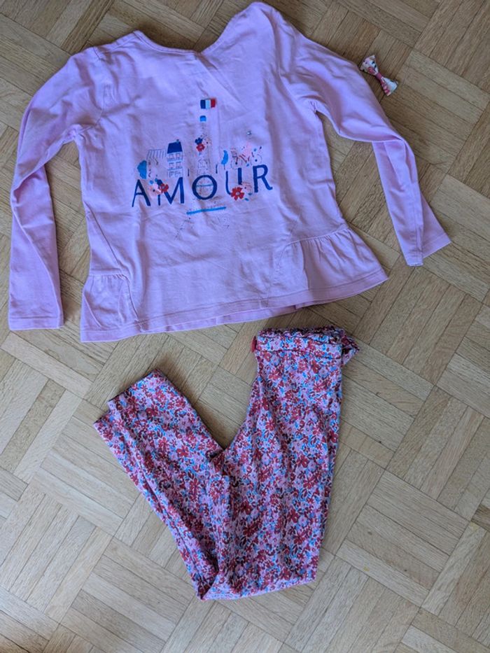 Lot vêtements marelle sous la tour Eiffel - photo numéro 8
