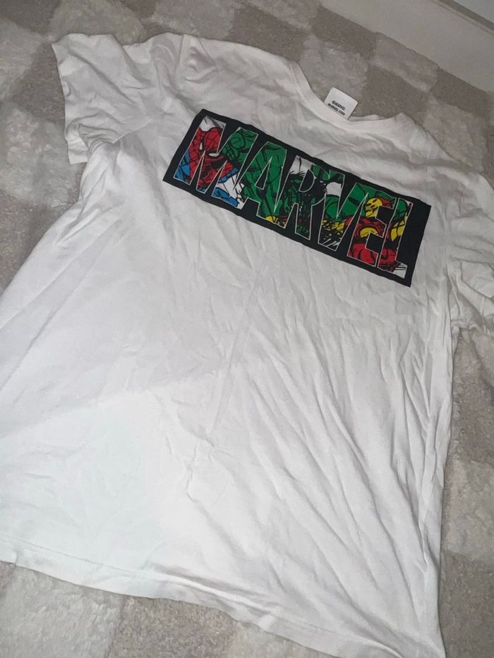 T-shirt Marvel