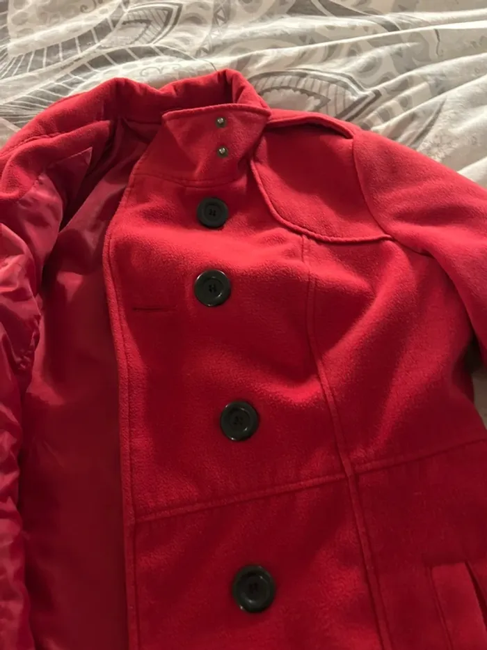 Manteau rouge - photo numéro 7
