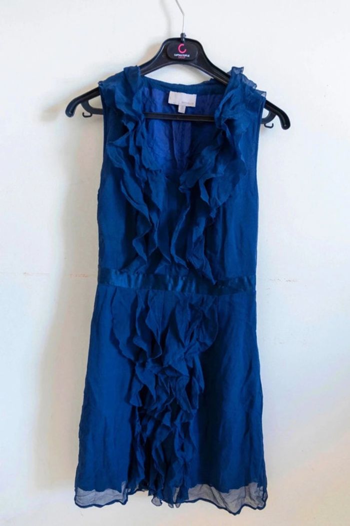 C48 robe marine Moiselle 38