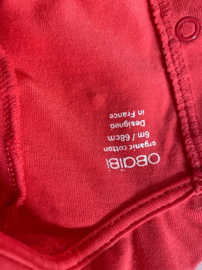 Très joli body col Claudine cerises brodées 6 mois Obaibi - photo numéro 4