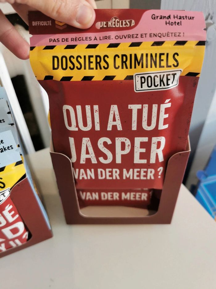 Qui a Tué Jasper Van Der Meer ? Dossiers Criminels Pocket
