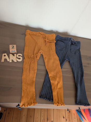Lot de deux leggings 24 mois bout chou