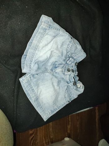 Short en jean Okaïdi 4 ans