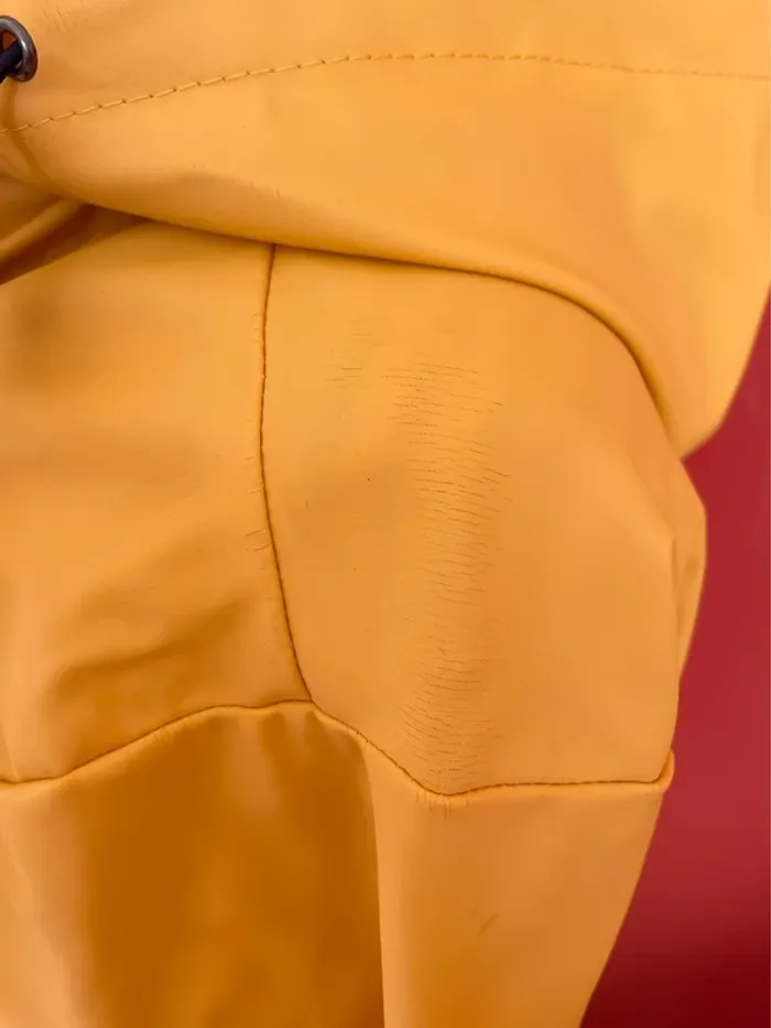 Ciré jaune à capuche « Crique Privée » - photo numéro 3