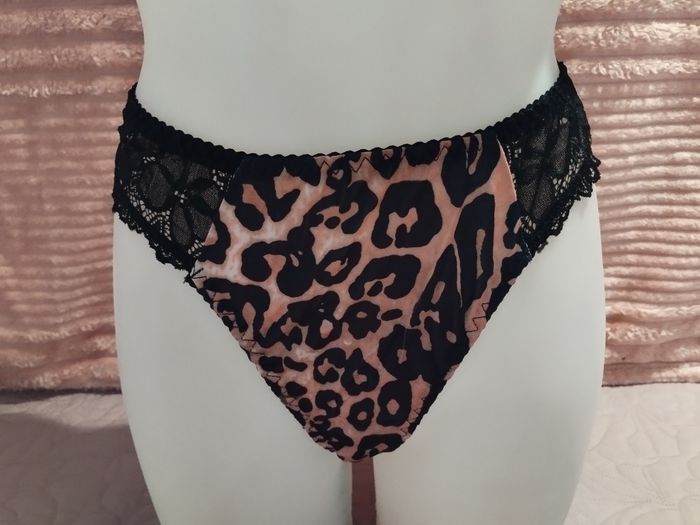 Ensemble sous vêtements léopard - photo numéro 4
