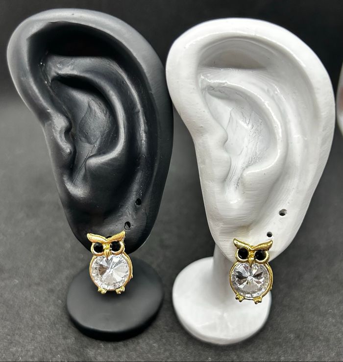 Boucle d’oreille hibou doré