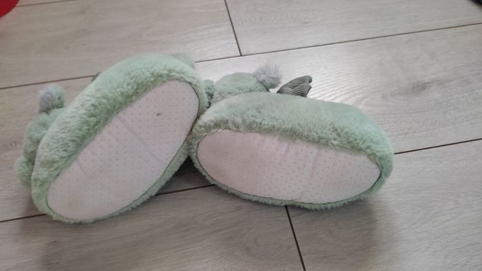 Chaussons dragons 24 très chauds neufs verts - photo numéro 2