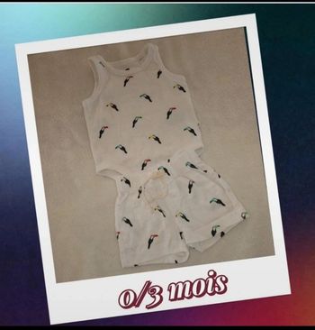 Ensemble Bodies et short