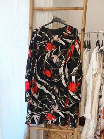 Jolie robe Vero Moda taille M