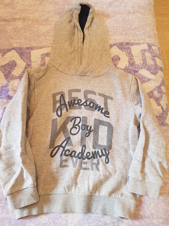 Sweat capuche garçon 8 ans