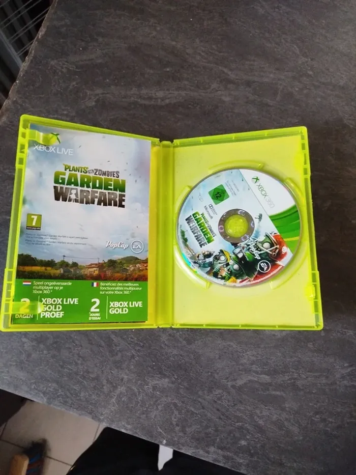 Jeu Xbox 360 Plants vs Zombies Garden Warfare - photo numéro 4