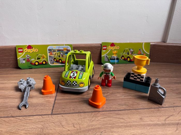 Lego Duplo Ville - 10589 - Jeu De Construction - La Voiture De Rallye - photo numéro 2