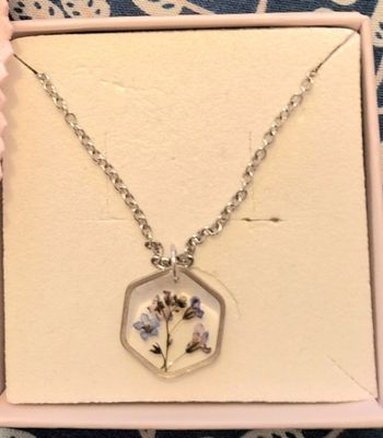 Collier fleur séché