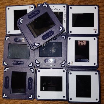 Lot 59 caches diapositives