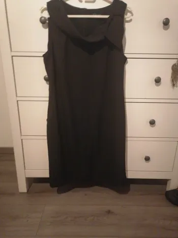 Robe noire 40