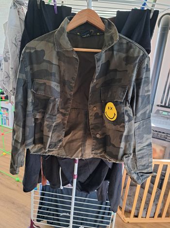 Veste style militaire avec smileys 