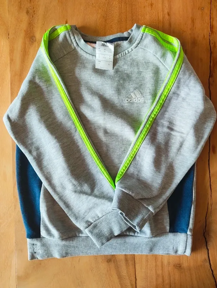 Pull Adidas pour garçons 2-3 ans - photo numéro 4