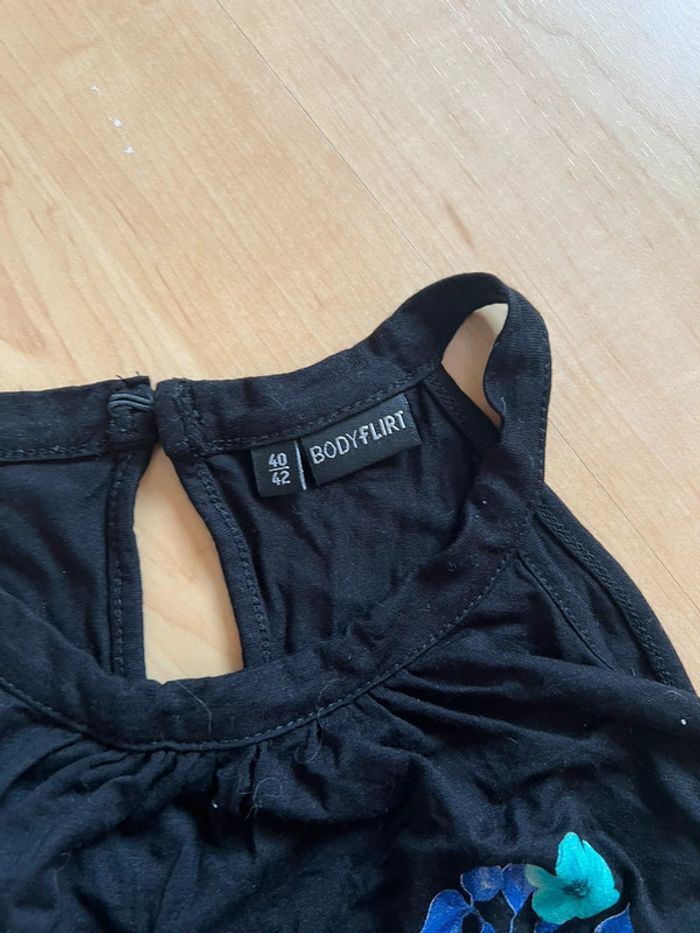 Débardeur - photo numéro 4