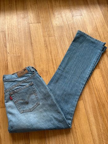 Jean femme Levi’s 515 bootcut évasé y2k 2000s bleu clair troué Mexique US rare taille 36/38 S/M