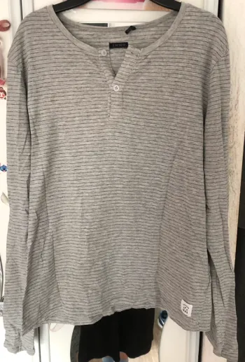 Pull fin a rayures
