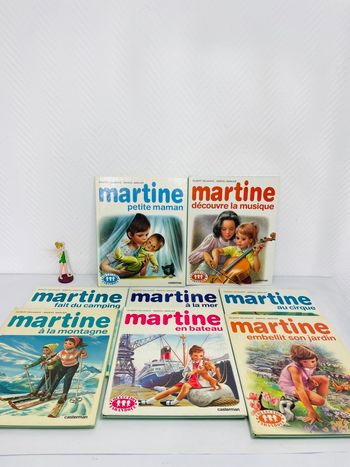 8 livres Martine collection Farandole 