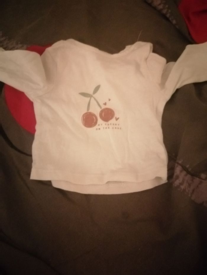Lot vêtement t 1 mois fille - photo numéro 8