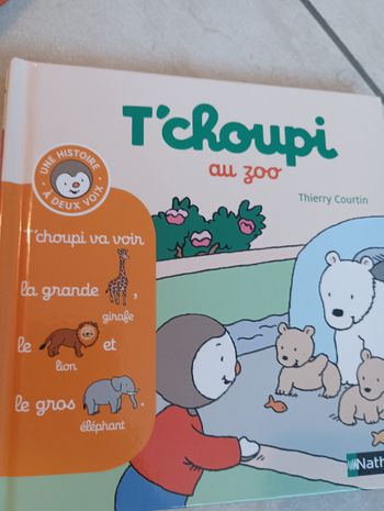Livre T'choupi au zoo histoires a deux voix
