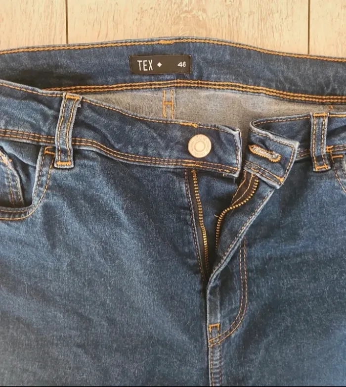 Jeans 👖 - photo numéro 2