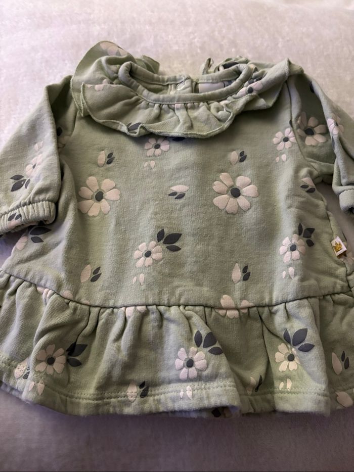 Lot vêtements fille 1 mois. - photo numéro 6