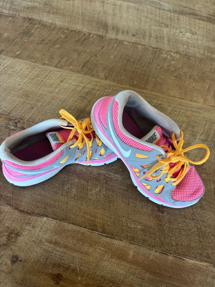 Baskets running Nike - photo numéro 2