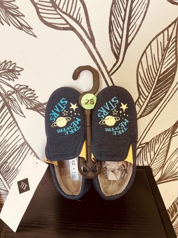 Pointure 28 pantoufles garçon Tex bleues * espace * 💙