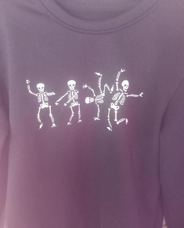 Pull avec squelettes taille L Shein - photo numéro 4