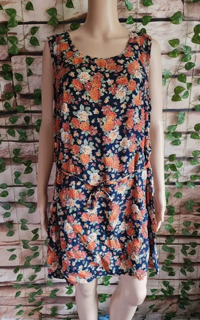 🌸Robe fleurie Vintage Taille 42 🌸 - photo numéro 2