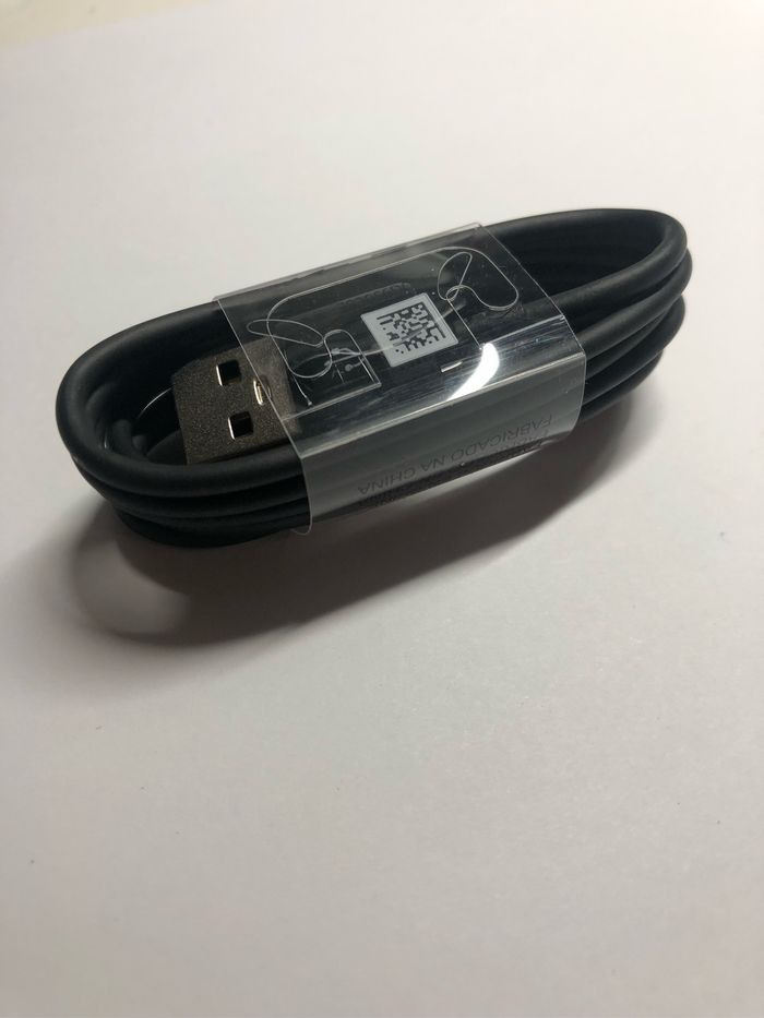 Chargeur Samsung - photo numéro 3