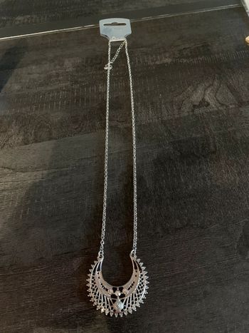 Collier argenté