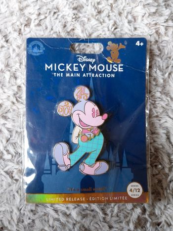 Pins Disney mickey the main attraction