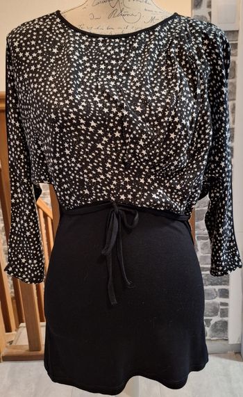 Pull tunique noir à étoiles blanches