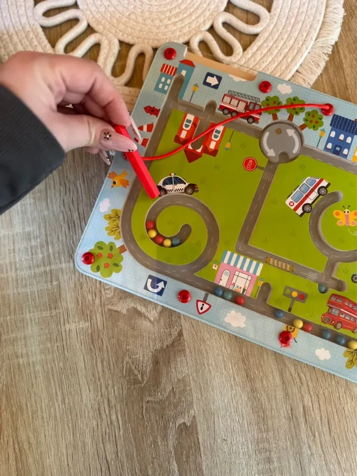 Planche d’activité magnétique circuit voitures – Playtive – Très bon état - photo numéro 3