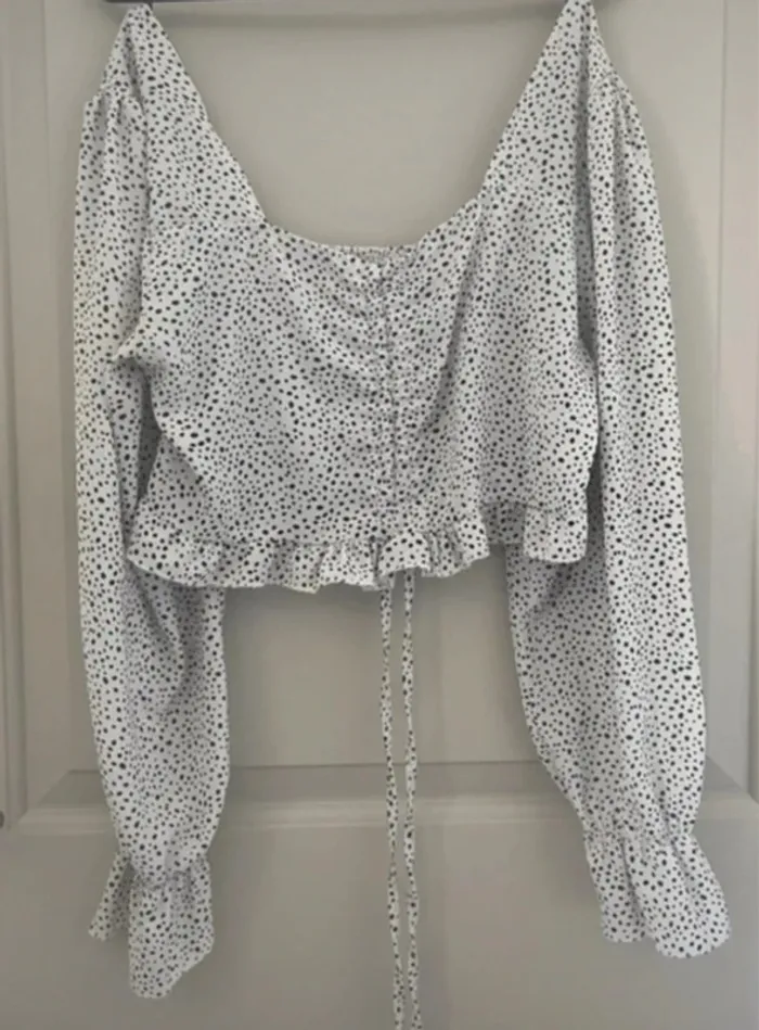 Blouse courte manches longues - photo numéro 2