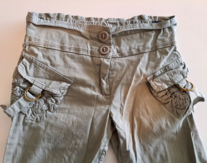 Pantalon fin kaki fille 4 ans TBE - photo numéro 4