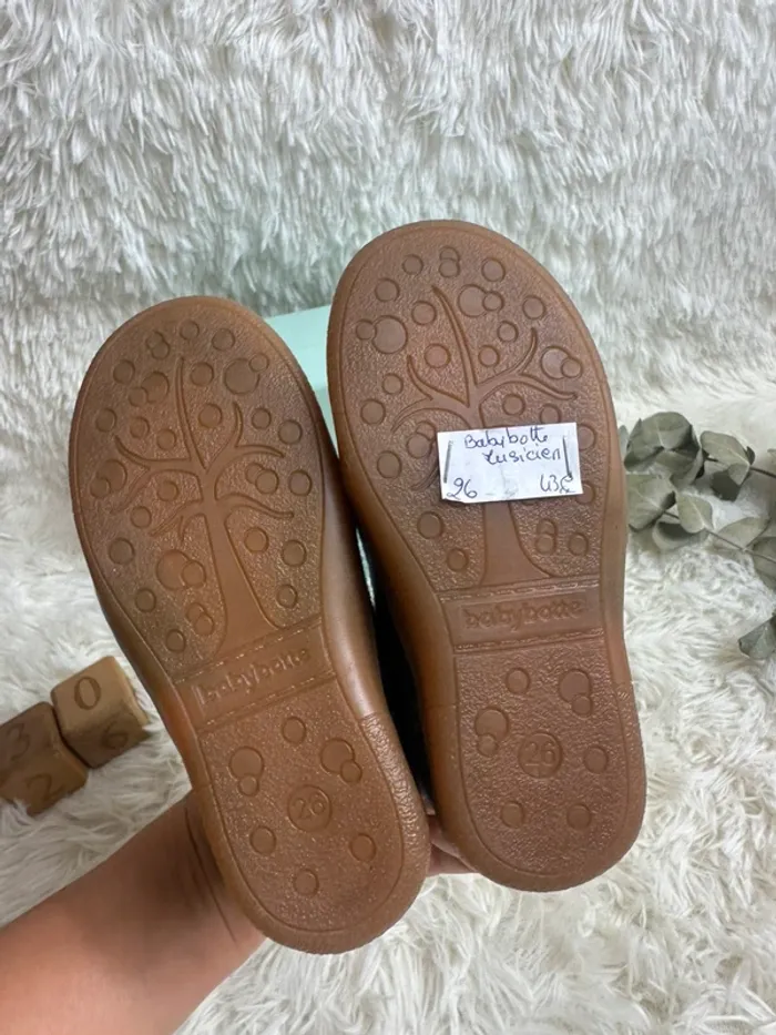 Paire de chaussons Babybotte taille 26 - photo numéro 5